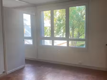 location petit clamart 3p 56 m2