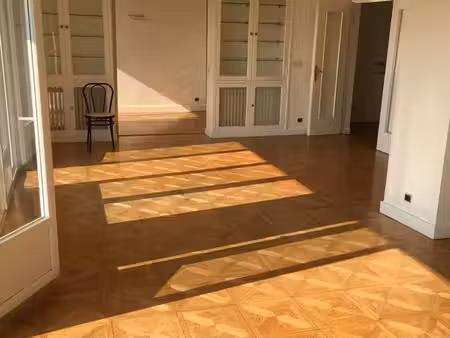 appartement 7 pièces 124m²