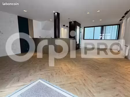 bureau 100 m²