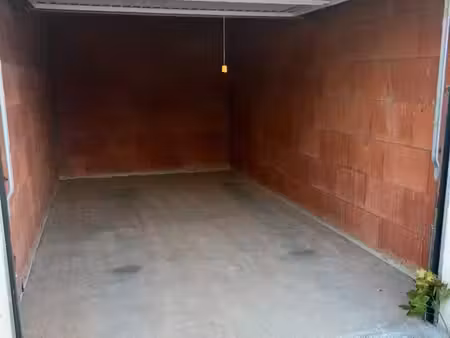 garage / box fermé 13 5 m² – villiers-sur-orge