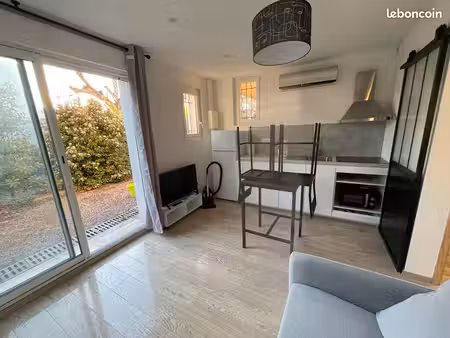 t2 26 m² avec terrasse et parking