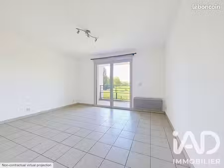 studio 1 pièce 30 m²