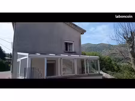 propriété 4 pièces 77 m²