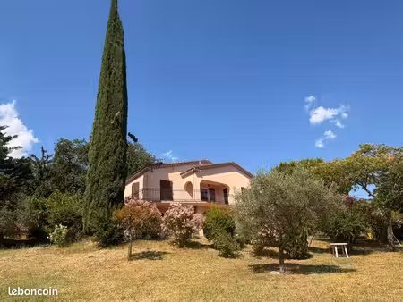 maison avec vue dégagée  grand terrain  au calme – 133 m² – 349 000