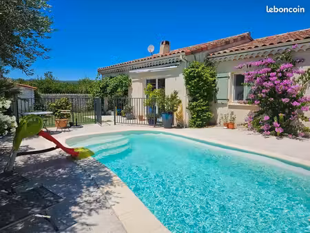 maison contemporaine 97 m² – piscine – garage – quartier saint-pierre aubenas