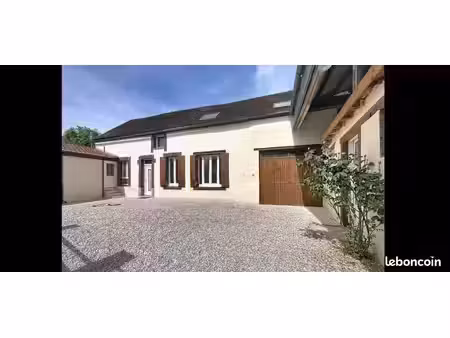 maison entierement renove
