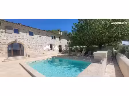 maison 12 pièces 430 m²