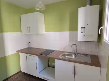 studio rénové et lumineux