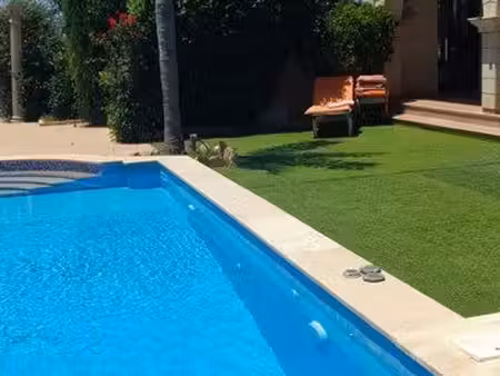 luxueuse villa 11 pièces