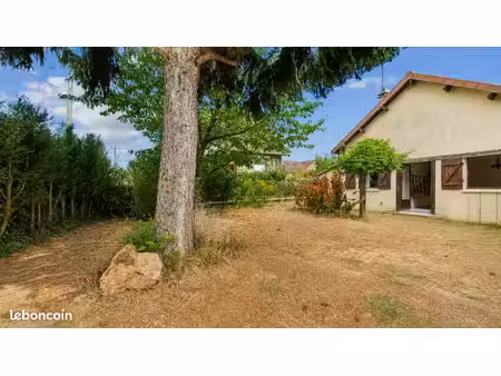 maison à rénover sur une parcelle de 407 m² arborée – emplacement rare