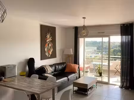 t2 45m² terrasse 13m² + garage – proche pinarello / cavu