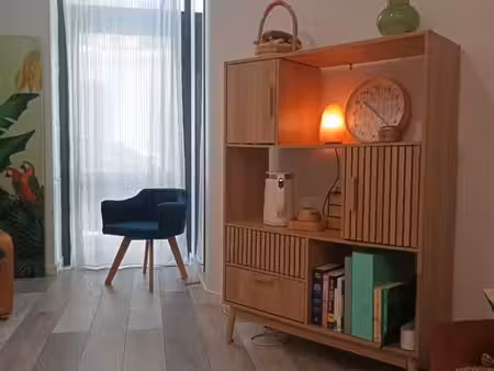 location cabinet / bureau