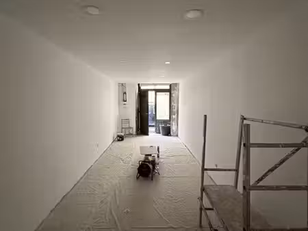 local commercial 30m2 centre ville de gonfaron