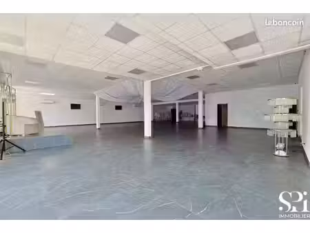 murs commerciaux 743 m² la valette-du-var
