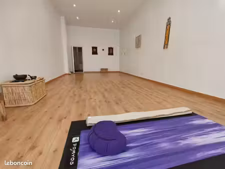 local 112 m²