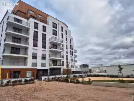 magnifique appartement 2 pièces de 45m² avec jardin immeuble neuf