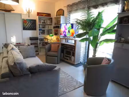 propriano 20110 appartement 4 personnes en bord de mer 174 000