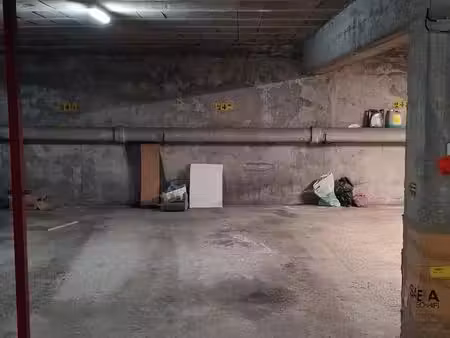 location place parking couverte