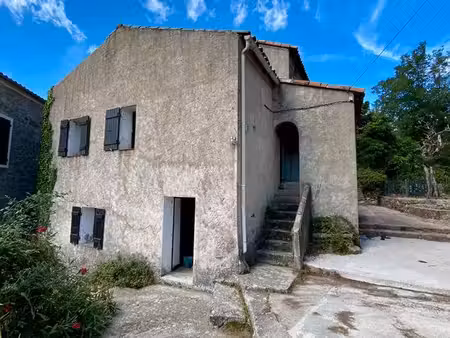 maison de village en pierre à rénover – renno (poggio)