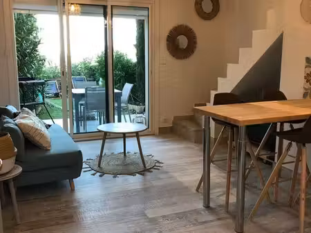 mazet t2 avec jardinet vue mer