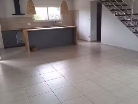 villa 5 pièces 107 m²