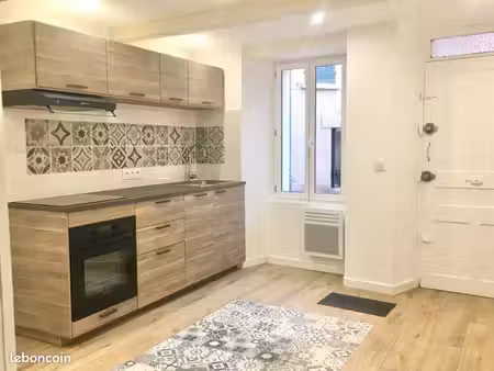 maison de village t3 - vins sur caramy
