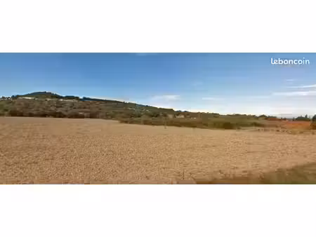 terrain 575 m² bages
