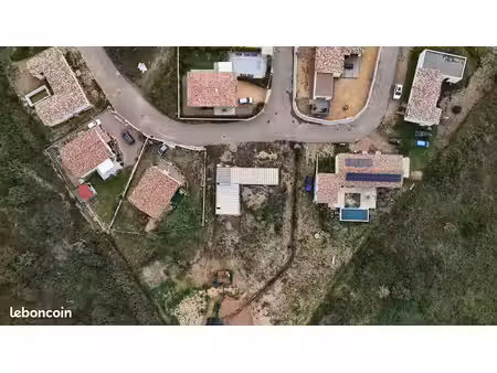 terrain 533 m² figari