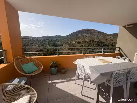 apparemment t4 79 m² – résidence récente rt 2012 – balcon – garage – vue dégagée