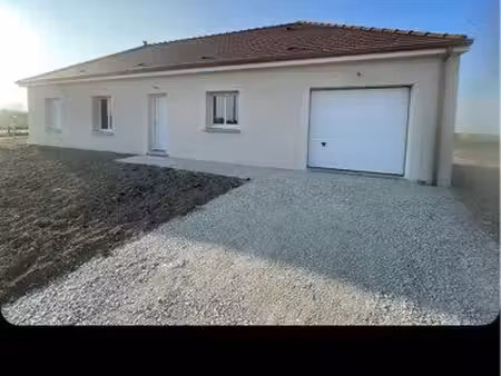 maison à vendre a feuges
