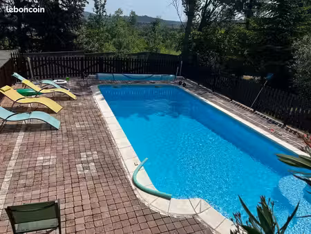 grand maison avec piscine