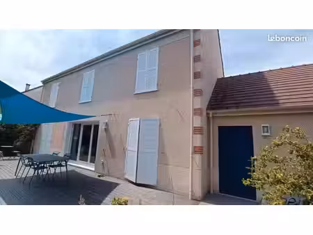 maison f6 récente bien équipée