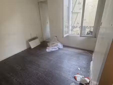 studio 1 pièce 14 m²