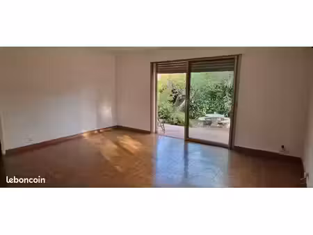 appartement t3 en rez de jardin