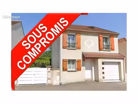 maison 6 pièces 106 m²