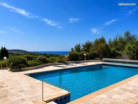 villa 225 m2 vue mer + appartement indépendant 85 m2 - propriano