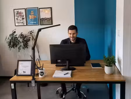 bureau tout équipé à laissac – à partir de 190 /mois tout inclus