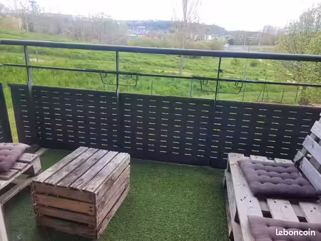 t2 meublé proche iut commerces gare