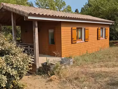 chalet lumineux avec terrasse – alairac centre