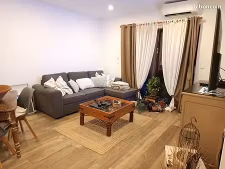 t2 meublé 47 m2 à l'année 650