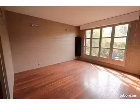 studio 1 pièce 36 m²