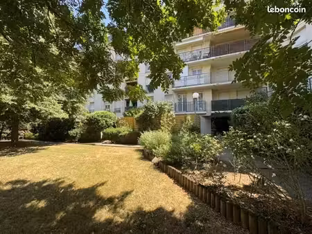 appartement 4 pièces 69 m²