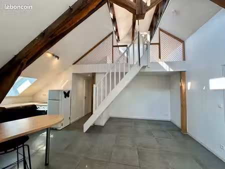 rare f3 avec mezzanine proche centre-ville avec garage