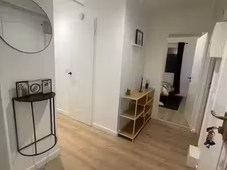 location meublée appartement 4 pièces 64 m² à asnieres-sur-seine (92600)  1 670 €
