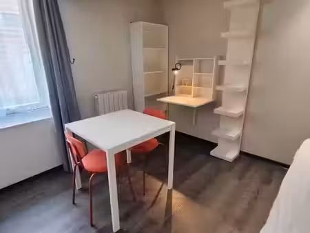location meublée appartement 1 pièce 23 m² à lyon 3ème (69003)  618 €