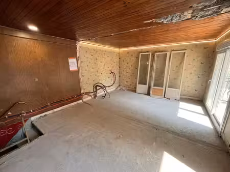 t1 bis à aménager - lyon 8ème - 95 000 €