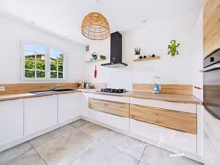 vente maison 5 pièces 128 m² parempuyre (33290)