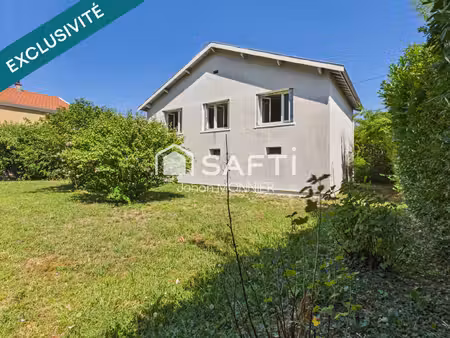 maison située dans le secteur de chabert à villefranche