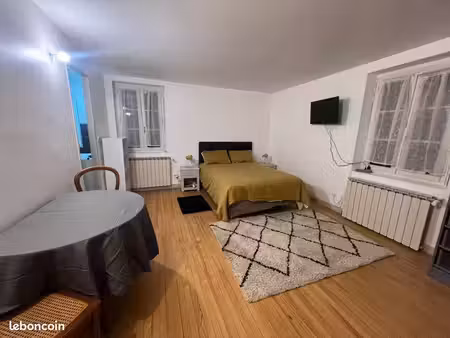 chambre meublée marcillac cœur de ville