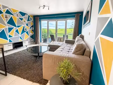 appartement 2 ch. à nivelles (+110€ charges comm.+ eaux)